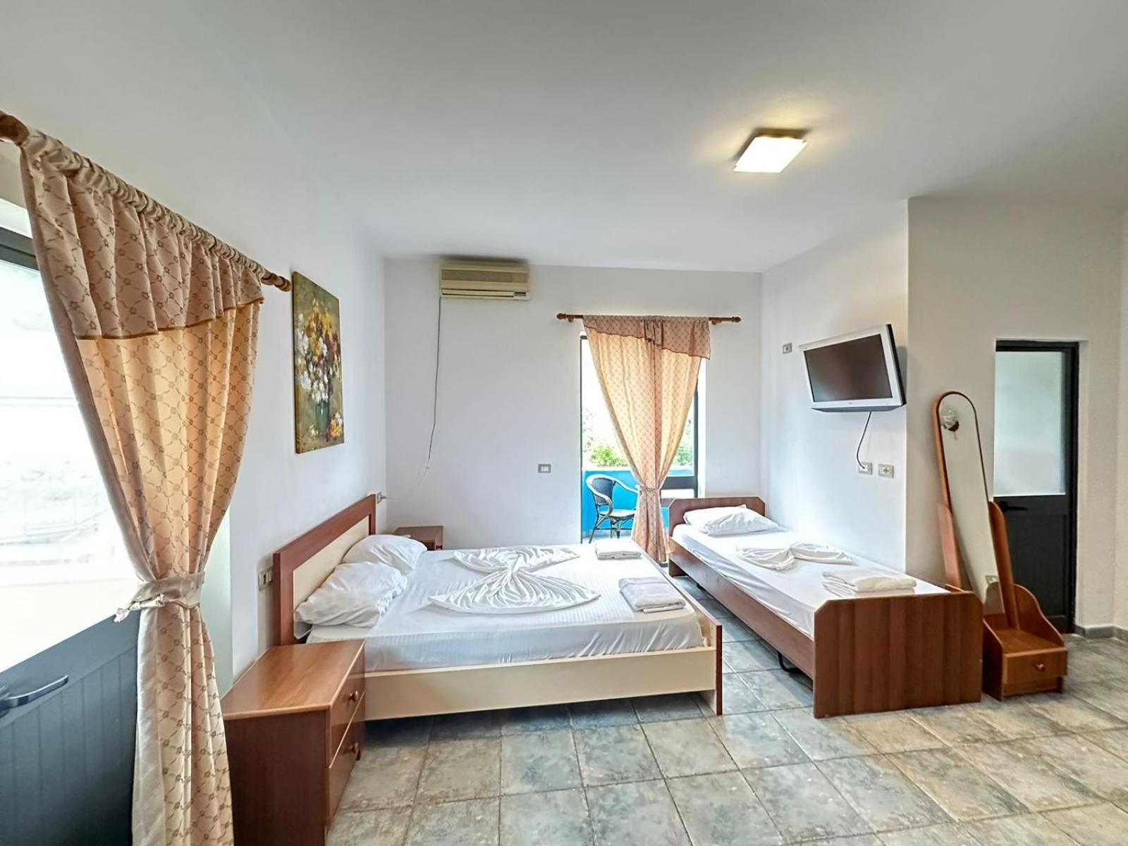 Hotel Adriatik Шенгін Екстер'єр фото